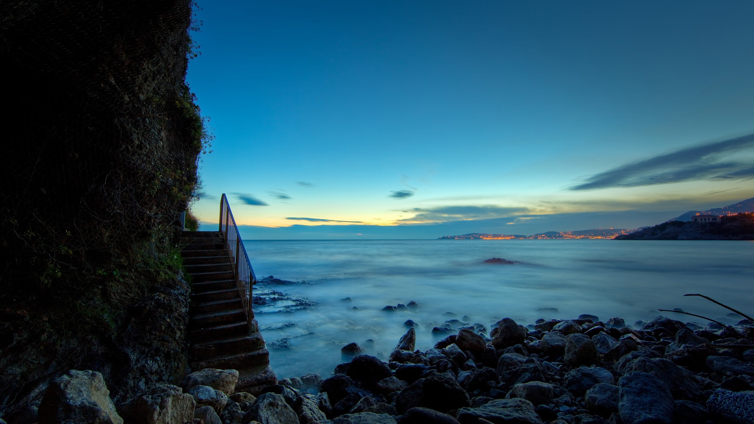 乐鱼体育登录-场边助教实时记录比赛数据用于赛后复盘与问题分析，考试场外助攻