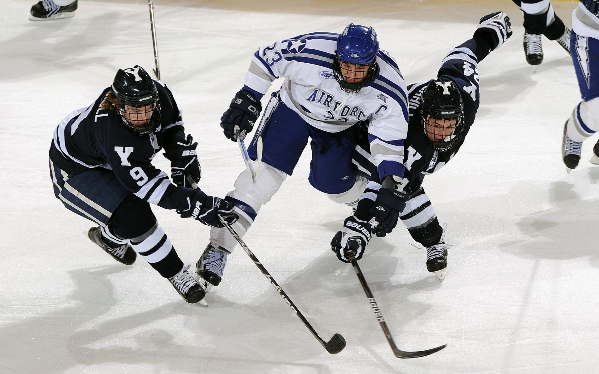 世界杯决赛：全场射门统计显示双方共计37脚攻门 进攻欲望空前